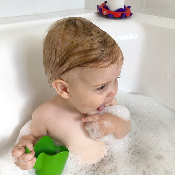 Tackling toddler bath time